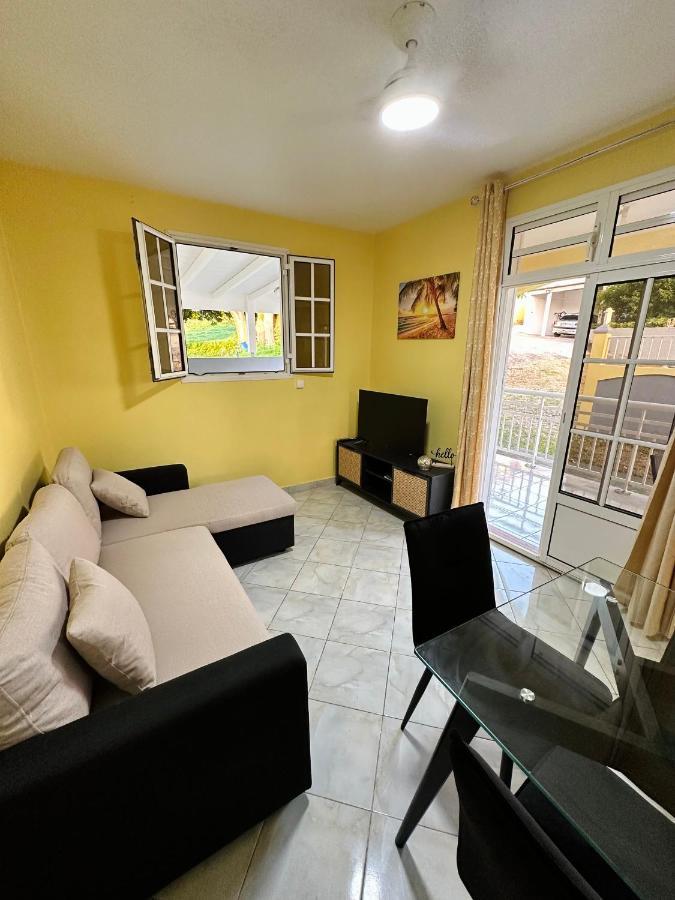 Residence Lacolombe Petit-Canal Exterior foto